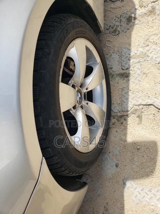 BMW 523i 2006 Silver