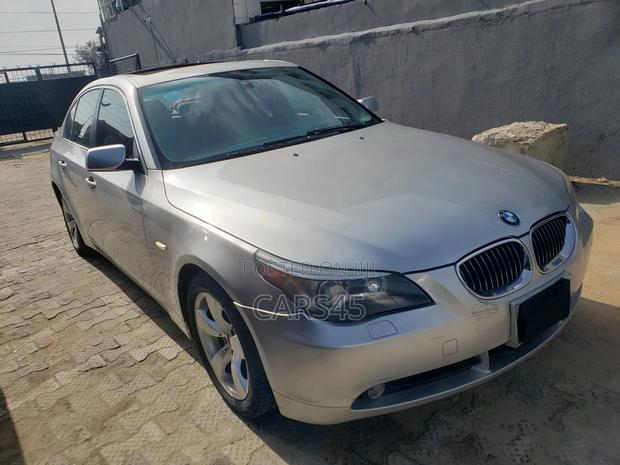 BMW 523i 2006 Silver