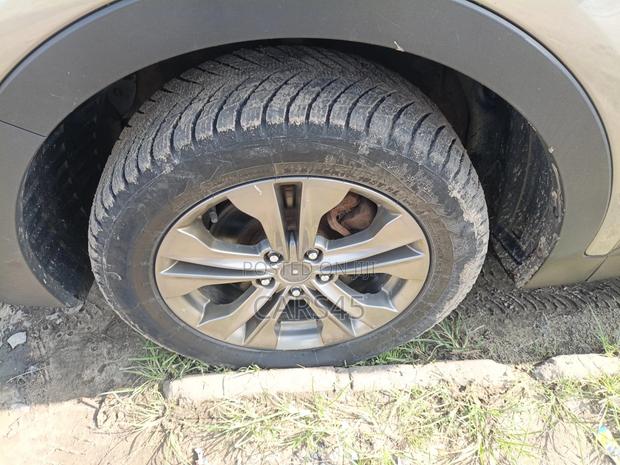 Hyundai Santa Fe 2015 Gray