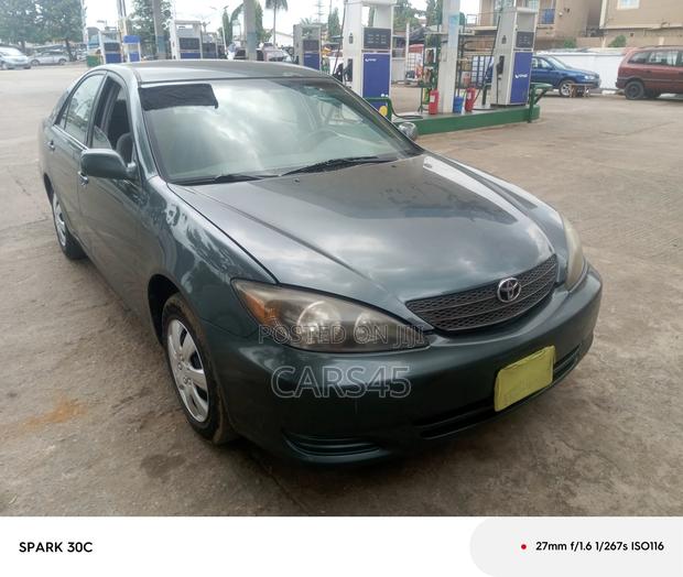 Toyota Camry 2002 Green
