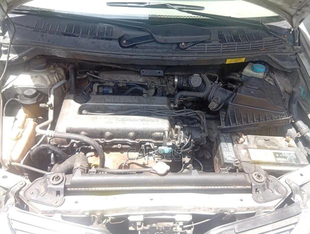 Nissan Almera 1996 Silver