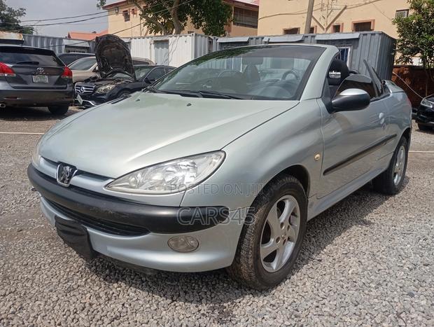 Peugeot 206 2004 Green