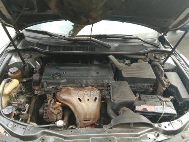 Toyota Camry 2009 Gray