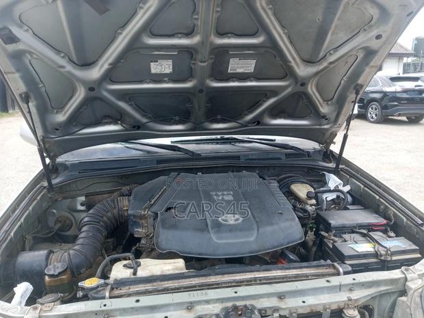 Toyota 4-Runner 2005 Silver