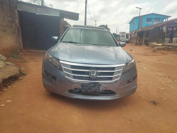 Honda Accord Crosstour 2011 Blue