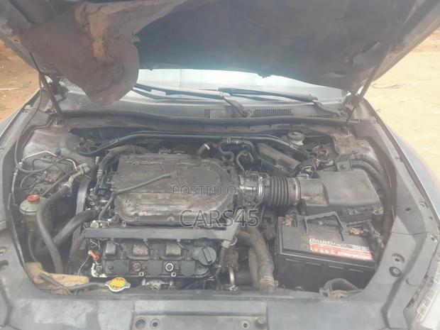 Honda Accord Crosstour 2011 Blue