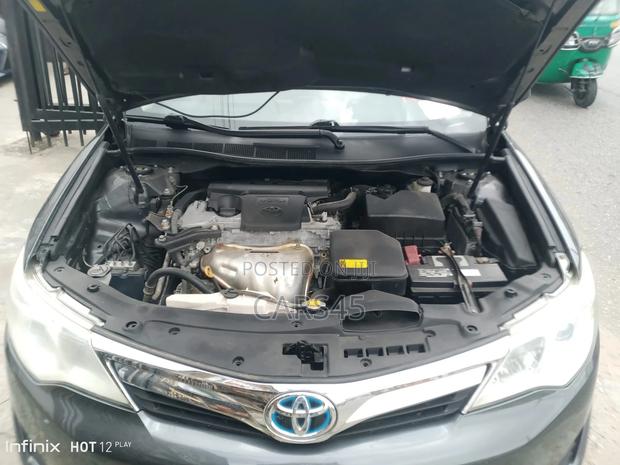 Toyota Camry 2012 Gray
