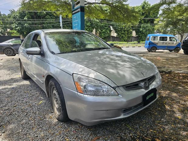 Honda Accord 2003 Silver