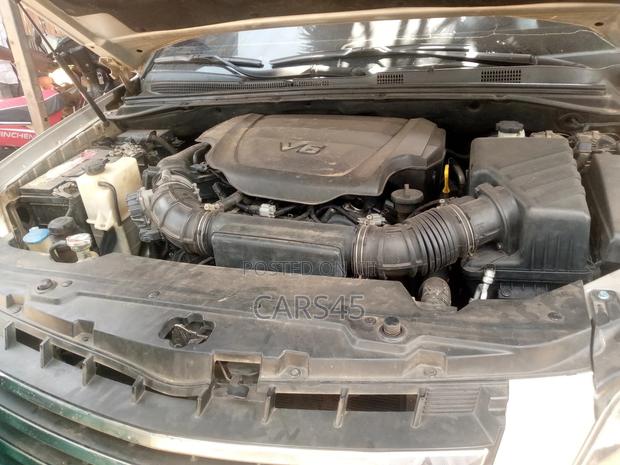 Kia Mohave 2013 Silver