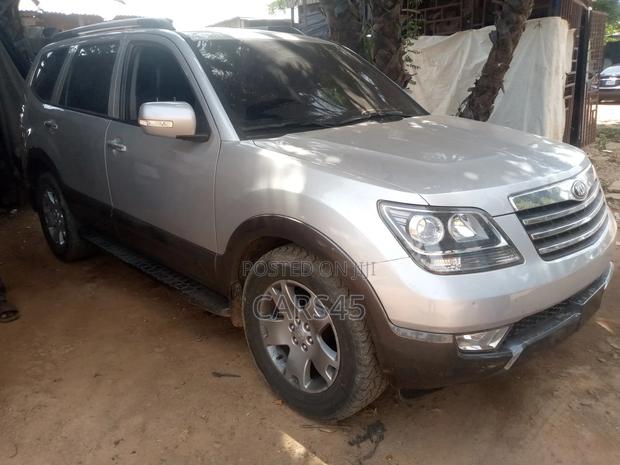 Kia Mohave 2013 Silver