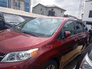 Toyota Sienna 2018 Red for sale