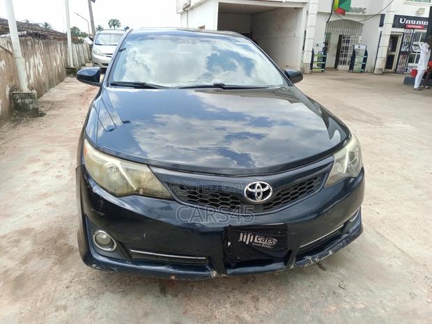 Toyota Camry 2012 Black
