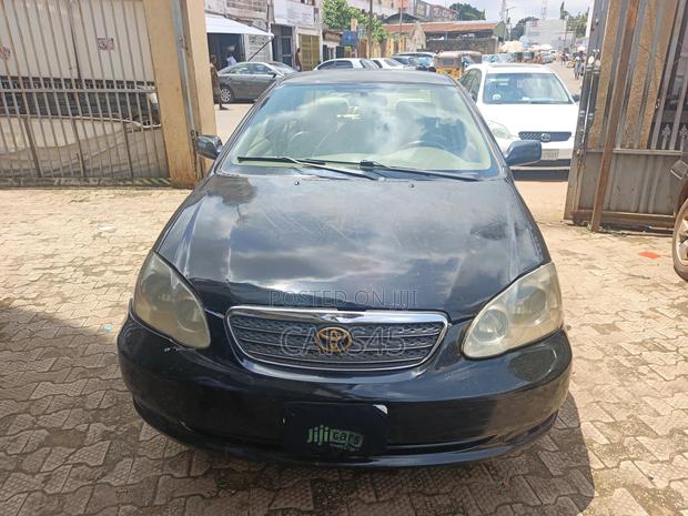 Toyota Corolla 2005 Black