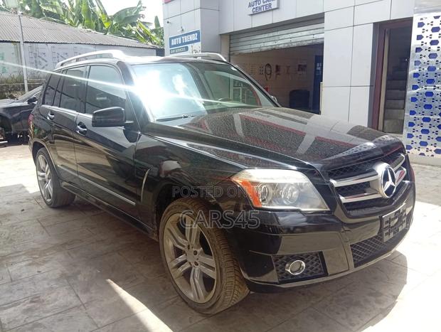 Mercedes-Benz GLK-Class 2012 Black