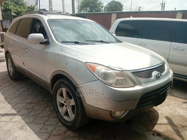 Hyundai Veracruz 2011 Silver
