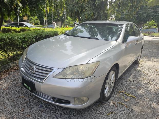 Lexus ES 350 2010 Silver