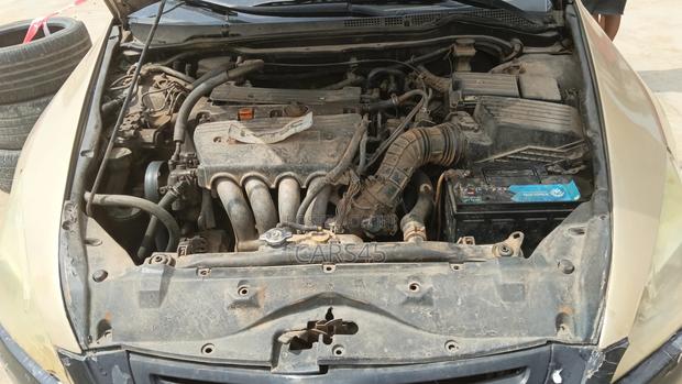 Honda Accord 2003 Gold