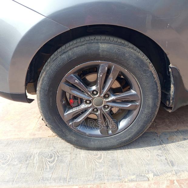 Hyundai Ix35 2011 Gray