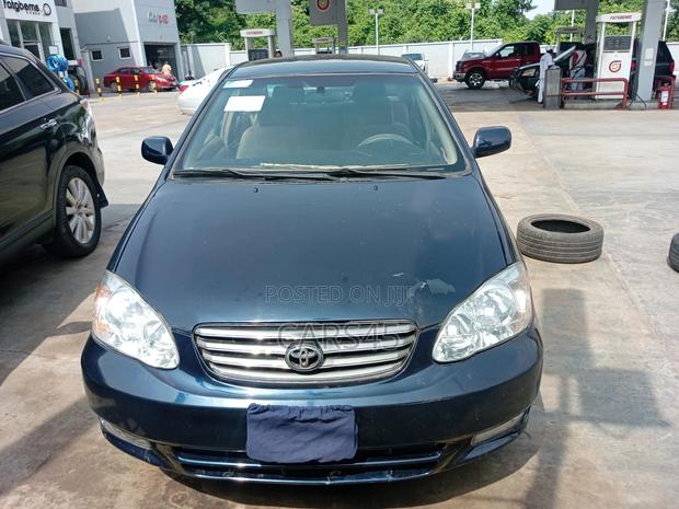 Toyota Corolla 2004 Blue