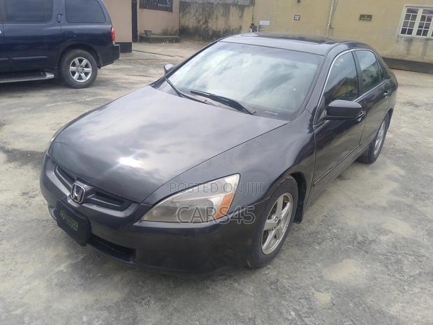 Honda Accord 2004 Gray