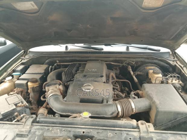 Nissan Pathfinder 2006 Green