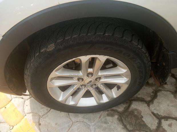 Ford Explorer 2016 Silver