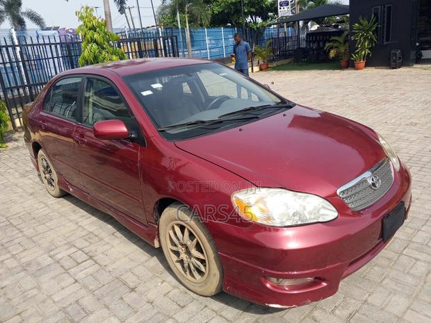 Toyota Corolla 2005 Burgandy