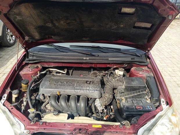 Toyota Corolla 2005 Burgandy