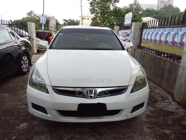 Honda Accord 2006 White