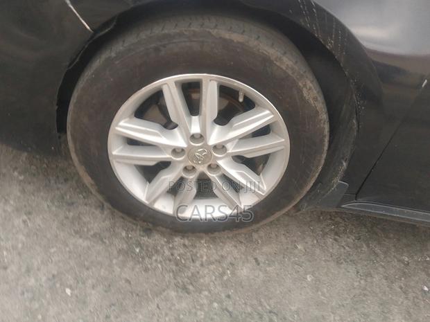 Toyota Avalon 2013 Black