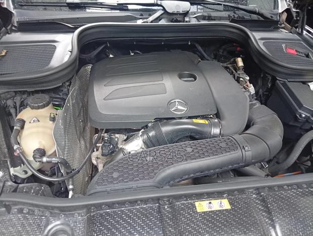 Mercedes-Benz GLE-Class 2021 Black