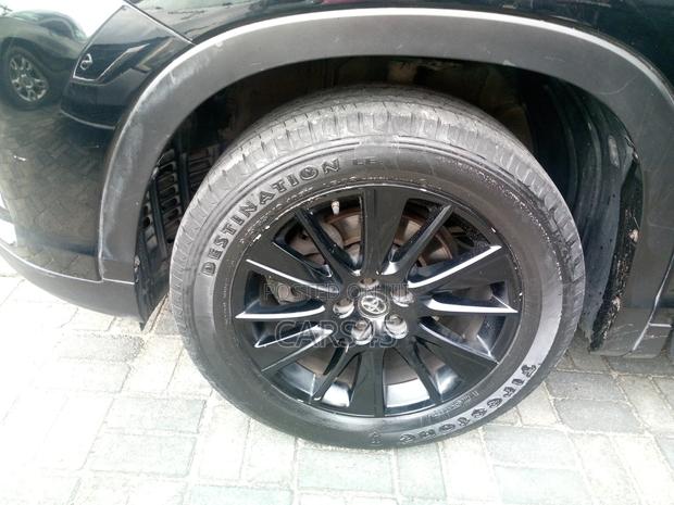 Toyota Highlander 2019 Black