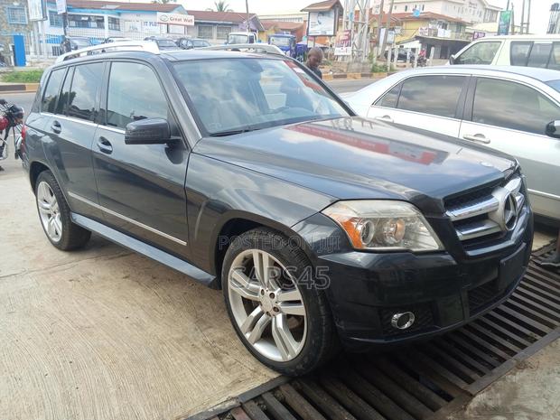 Mercedes-Benz GLK-Class 2010 Black