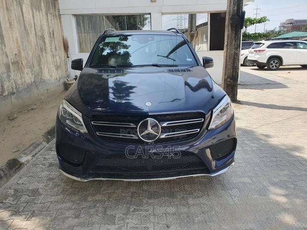 Mercedes-Benz GLE-Class 2017 Blue