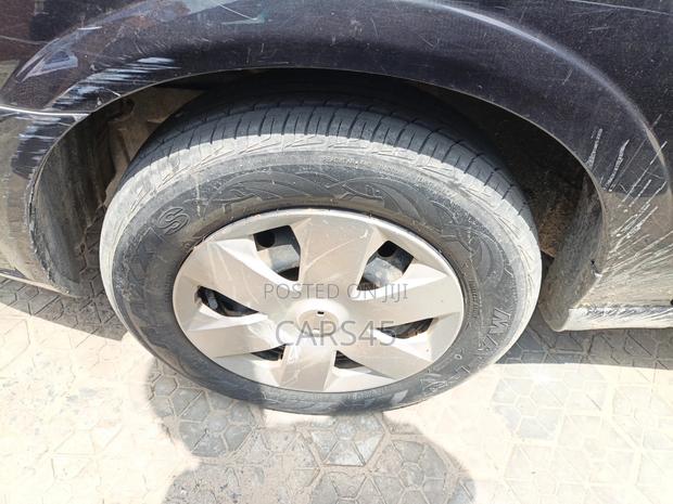 Nissan Sunny 2010 Gray