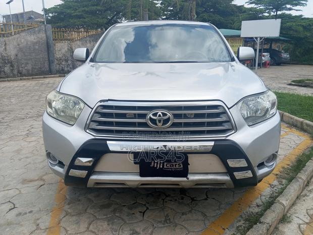 Toyota Highlander 2008 Silver