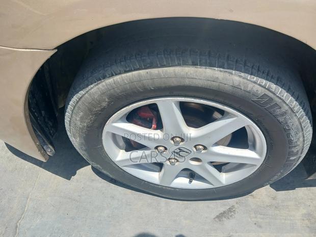 Honda Accord 2004 Gold