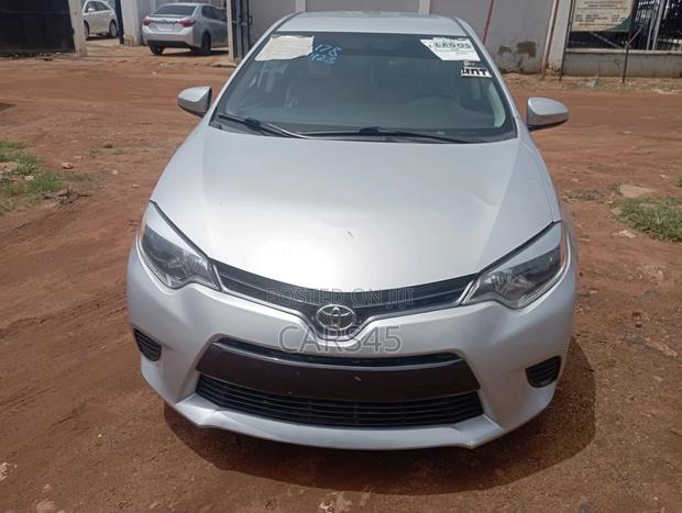 Toyota Corolla 2015 Silver