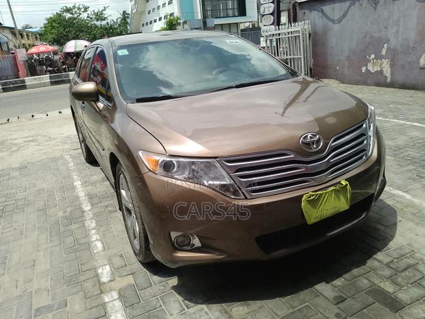 Toyota Venza 2009 Brown
