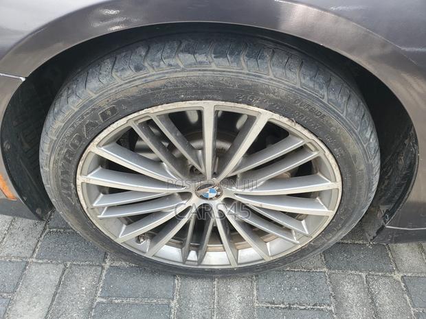 BMW 530i 2017 White