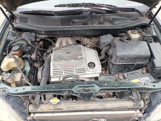 Lexus RX 1999 Green