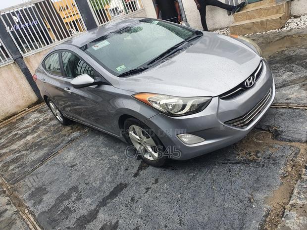 Hyundai Elantra 2011 Gray