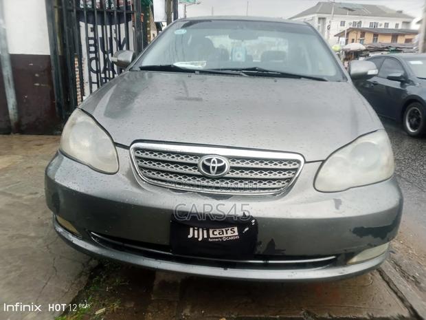 Toyota Corolla 2007 Gray