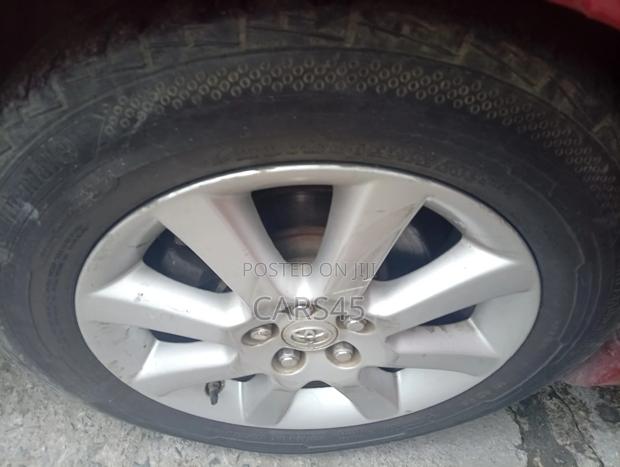 Toyota Corolla 2009 Red