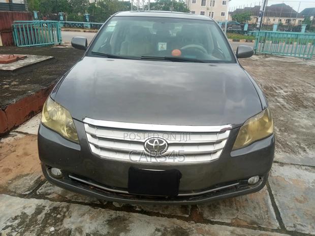 Toyota Avalon 2006 Gray