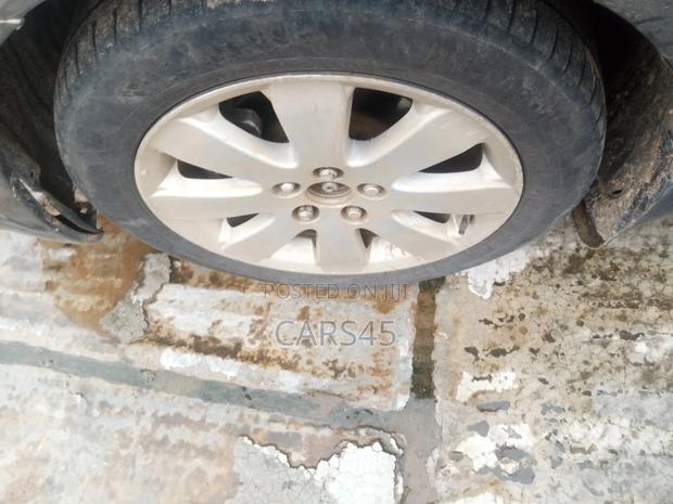 Toyota Avalon 2006 Gray
