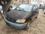 Toyota Sienna 2000 Red for sale