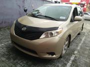 Toyota Sienna 2012 Gold for sale