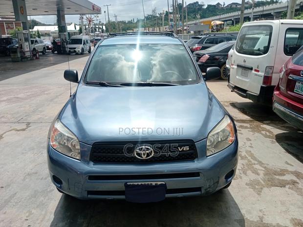 Toyota RAV4 2006 Blue