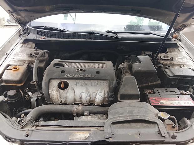 Hyundai Sonata 2.0 CRDi Automatic 2009 Gold